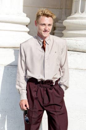 Ben Hardy at the end of the second Saint Laurent Ready-to-Wear Men’s Spring Summer 2027 fashion show during Paris Fashion Week at the Bourse de Commerce Pinault Collection in Paris, France, on June 23, 2026. Olivier Borde, Bestimage. Celebrities await the Saint Laurent Men’s Spring Summer 2027 show as part of Paris Fashion Week on June 23, 2026, in Paris, France. Paris, France,detected_source_language  Copyright: xOLIVIERxBORDEx xBESTIMAGExOLIVIERxBORDEx xBESTIMAGEx
