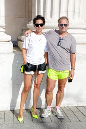 Dovile Teller and Juergen Teller at the entrance to the second Saint Laurent Ready-to-Wear Men’s Spring Summer 2027 fashion show during Paris Fashion Week at the Bourse de Commerce Pinault Collection in Paris, France, on June 23, 2026. Olivier Borde Bestimage Celebrities await the Saint Laurent Men’s Spring Summer 2027 show as part of Paris Fashion Week on June 23, 2026, in Paris, France. Paris, France,detected_source_language  Copyright: xOLIVIERxBORDEx xBESTIMAGExOLIVIERxBORDEx xBESTIMAGEx