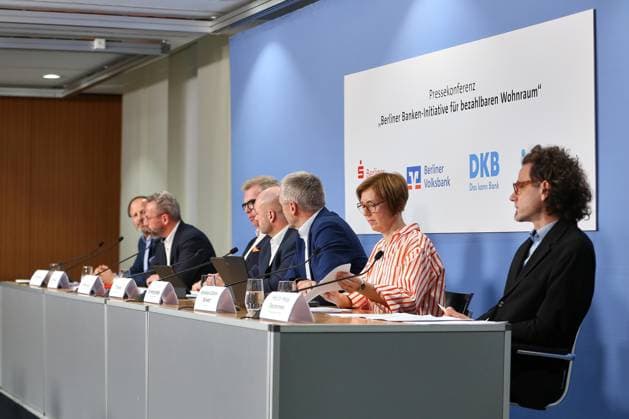 Berlin, Deutschland, 23.06.2026: Bundespressekonferenz: Pressekonferenz: Berliner Sparkasse, Berliner Volksbank, DKB und IBB - Berliner Banken-Initiative für bezahlbaren Wohnraum : Berliner Banken-Initiative für bezahlbaren Wohnraum *** Berlin, Germany, June 23, 2026 Federal Press Conference Press Conference Copyright: xdtsxNachrichtenagenturx dts_124597