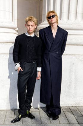 James Zhao and Martin Edwards at the end of the second Saint Laurent Ready-to-Wear Men’s Spring Summer 2027 fashion show during Paris Fashion Week at the Bourse de Commerce Pinault Collection in Paris, France, on June 23, 2026. Olivier Borde, Bestimage. Celebrities await the Saint Laurent Men’s Spring Summer 2027 show as part of Paris Fashion Week on June 23, 2026, in Paris, France. Paris, France,detected_source_language  Copyright: xOLIVIERxBORDEx xBESTIMAGExOLIVIERxBORDEx xBESTIMAGEx