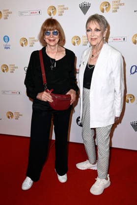 Ursela Monn und Barbara Schöne bei der 68. Verleihung vom Ernst-Lubitsch-Preis 2026 im Kino Babylon. Berlin, 23.06.2026 *** Ursela Monn and Barbara Schöne at the 68th Ernst Lubitsch Prize ceremony in 2026 at the Babylon Berlin cinema, June 23, 2026,detected_source_language Foto:xN.xKubelkax xFuturexImagex lubitsch_6603