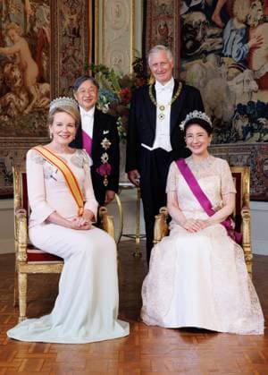 Entertainment Bilder des Tages Queen Mathilde of Belgium, Japanese Emperor Naruhito, King Philippe - Filip of Belgium and Japanese Empress Masako pose for photographers prior to the state banquet at the Castle of Laeken - Laken, Brussels, during the official state visit of the Japanese Emperor and Empress to Belgium on Tuesday 23 June 2026. The Emperor and Empress of Japan visit Belgium from June 20-25.  BENOITxDOPPAGNE 179015110