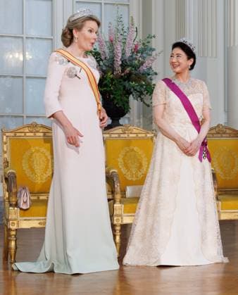 Queen Mathilde of Belgium, Japanese Empress Masako and pictured prior to the state banquet at the Castle of Laeken - Laken, Brussels, during the official state visit of the Japanese Emperor and Empress to Belgium on Tuesday 23 June 2026. The Emperor and Empress of Japan visit Belgium from June 20-25.  BENOITxDOPPAGNE 179018802