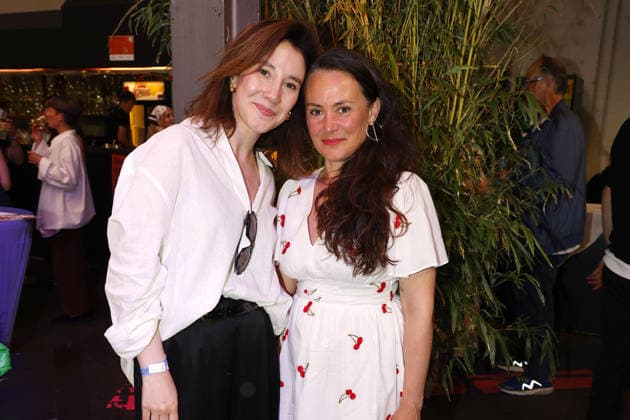 Sibel Kekilli und Idil Uener beim Moin Mittsommer Event der Filmfoerderung von Hamburg und Schleswig-Holstein am 23.06.2026 in Hamburg Sibel Kekilli and Idil Uener attend the Moin Mittsommer event at Kampnagel on June 23, 2026 in Hamburg, Germany Moin Mittsommer Event in Hamburg *** Sibel Kekilli and Idil Uener at the Moin Mittsommer event hosted by the Film Fund of Hamburg and Schleswig-Holstein on June 23, 2026, in Hamburg Sibel Kekilli and Idil Uener attend the Moin Mittsommer event at Kampnagel on June 23, 2026 in Hamburg, Germany Moin Mittsommer Event in Hamburg,detected_source_language 