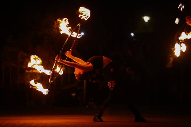 San Juan Bonfires Celebration in Tres Cantos A person performs during the traditional San Juan bonfires celebration on June 23, 2026, in Tres Cantos, Madrid, Spain. This iconic folk festival, which marks the arrival of the summer solstice and the shortest night of the year, brings together hundreds of residents in the public spaces of this Madrid municipality to participate in the lighting of the large bonfires, fireworks displays, and concerts. JUNE 24, 2026 SAN JUAN BONFIRES SAN JUAN BONFIRES Tres Cantos Madrid Tres Cantos Madrid Spain,detected_source_language  Copyright: xRafaelxBastantex 7618404