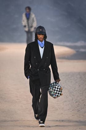 PFW - Louis Vuitton Runway in Paris FA A model walks the runway the Spring Summer 2027 collection by US designer Pharrell Williams for Louis Vuitton during the Paris Fashion Week, on June 23, 2026. Photo by Firas Abdullah ABACAPRESS.COM Paris Ile-de-France France  Copyright: xAbdullahxFiras ABACAx