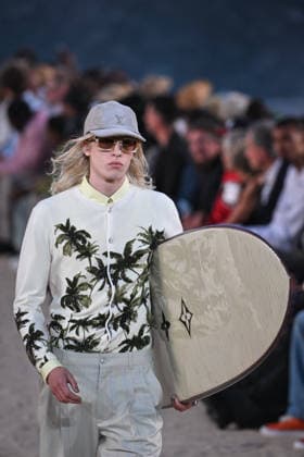 PFW - Louis Vuitton Runway in Paris FA A model walks the runway the Spring Summer 2027 collection by US designer Pharrell Williams for Louis Vuitton during the Paris Fashion Week, on June 23, 2026. Photo by Firas Abdullah ABACAPRESS.COM Paris Ile-de-France France  Copyright: xAbdullahxFiras ABACAx