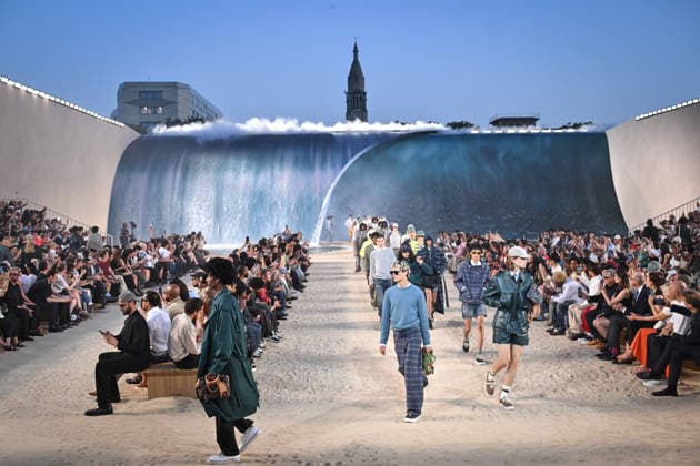 PFW - Louis Vuitton Runway in Paris FA A model walks the runway the Spring Summer 2027 collection by US designer Pharrell Williams for Louis Vuitton during the Paris Fashion Week, on June 23, 2026. Photo by Firas Abdullah ABACAPRESS.COM Paris Ile-de-France France  Copyright: xAbdullahxFiras ABACAx