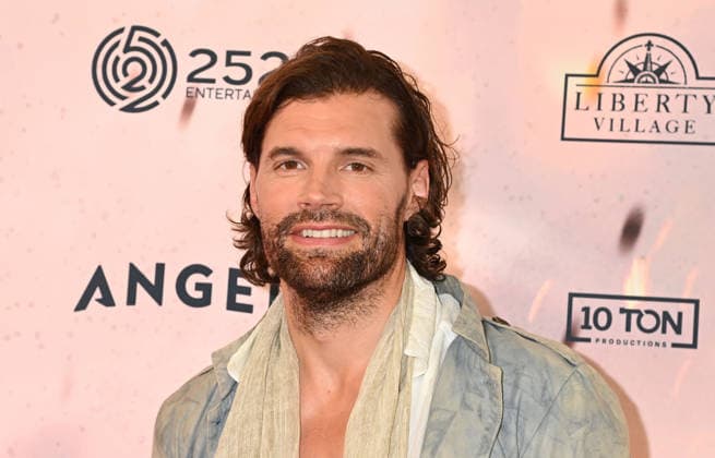 ˜Young Washington™ Nashville Premiere Joel Smallbone arriving at the Young Washington Nashville premiere held at The Fisher Center for the Performing Arts on June 23, 2026 in Nashville, TN. Nashville The Fisher Center for the Performing Arts Tennessee USA Copyright: xTammiexArroyo AFF-USA.comx