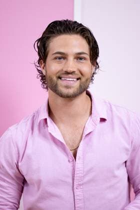 TJ Palma at arrivals for ELLE Series World Premiere, SVA (School for the Visual Arts) Theatre, New York, NY, June 23, 2026. Photo By: Ryan Billings Everett Collection ELLE Series World Premiere PUBLICATIONXNOTxINxCANxCHNxFRAxITAxJPNxNORxPOLxRUSxESPxUKxUSA