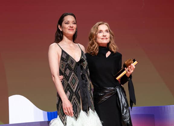 Biarritz Film Festival New Waves Opening Ceremony Opening Ceremony of the Biarritz Film Festival New Waves 457580 June 23, 2026 France Cotillard, Marion Huppert, Isabelle,detected_source_language  Copyright: xIvankaxVoisinx xStarfacex STAR_457580_013