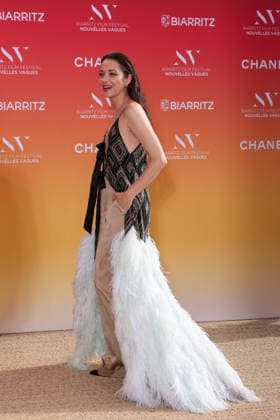 Marion Cotillard at the Théâtre de la Gare du Midi during the opening ceremony of the 2026 Biarritz International Film Festival Nouvelles Vagues, on June 23, 2026. Jean Marc Lhomer, Bestimage. Photocall before the opening ceremony of the Biarritz International Film Festival – Nouvelles Vagues 2026 at the Théâtre de la Gare du Midi in Biarritz on June 23, 2026, Biarritz, France,detected_source_language  Copyright: xJean-MarcxLhomerx xBestimagexJean-MarcxLhomerx xBestimagex