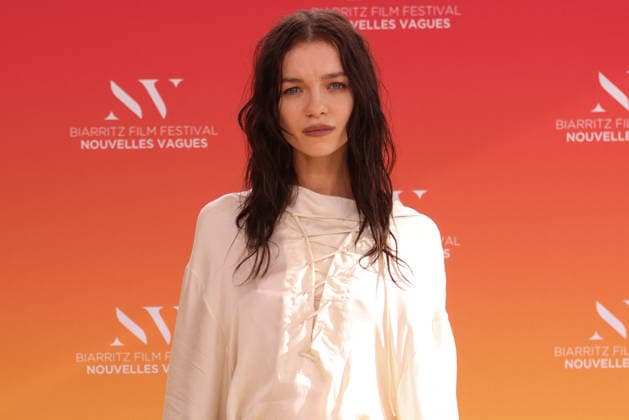 Esmé Creed Miles, a member of the jury, at the Théâtre de la Gare du Midi during the opening ceremony of the 2026 Biarritz International Film Festival – Nouvelles Vagues, June 23, 2026 Jean Marc Lhomer Bestimage Photocall before the opening ceremony of the Biarritz International Film Festival – Nouvelles Vagues 2026 at the Théâtre de la Gare du Midi in Biarritz on June 23, 2026, Biarritz, France,detected_source_language  Copyright: xJean-MarcxLhomerx xBestimagexJean-MarcxLhomerx xBestimagex
