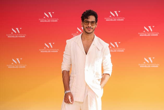 Ishaan Khatter, a member of the jury, at the Théâtre de la Gare du Midi during the opening ceremony of the 2026 Biarritz International Film Festival – Nouvelles Vagues, June 23, 2026 Jean Marc Lhomer Bestimage Photocall before the opening ceremony of the Biarritz International Film Festival – Nouvelles Vagues 2026 at the Théâtre de la Gare du Midi in Biarritz on June 23, 2026, Biarritz, France,detected_source_language  Copyright: xJean-MarcxLhomerx xBestimagexJean-MarcxLhomerx xBestimagex