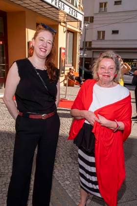 ABB LIBITSCH- Tochter Rike Link und Wolfgang Beckers Witwe Susanne Petersen zu Gast bei der Verleihung des Ernst-Lubitsch-Preises 2026 im Kino Babylon in Berlin am 23.06.2026 Berlin Deutschland *** Rike Link, daughter of ABB LIBITSCH, and Susanne Petersen, widow of Wolfgang Becker, attended the 2026 Ernst Lubitsch Prize ceremony at the Babylon Cinema in Berlin on June 23, 2026, Berlin, Germany,detected_source_language