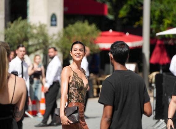 Amelia Gray at the Saint Laurent Mens Spring Summer 2027 fashion show at the Bourse du Commerce in Paris on June 23, 2026. Anne Sophie Guebey, Bestimage. Celebrities at the Saint Laurent Mens Spring Summer 2027 fashion show at the Bourse du Commerce in Paris on June 23, 2026, Paris, France,detected_source_language  Copyright: xAnne-SophiexGuebeyx xBestimagexAnne-SophiexGuebeyx xBestimagex