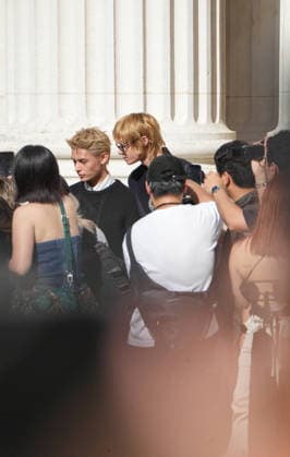 Martin Edwards, James Zhao, members of the band Cortis at the Saint Laurent Men’s Spring Summer 2027 fashion show at the Bourse du Commerce in Paris on June 23, 2026. Anne Sophie Guebey, Bestimage. Celebrities at the Saint Laurent Men’s Spring Summer 2027 fashion show at the Bourse du Commerce in Paris on June 23, 2026, Paris, France,detected_source_language  Copyright: xAnne-SophiexGuebeyx xBestimagexAnne-SophiexGuebeyx xBestimagex