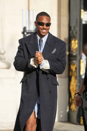 Keith Powers at the Saint Laurent Mens Spring Summer 2027 fashion show at the Bourse du Commerce in Paris on June 23, 2026. Anne Sophie Guebey, Bestimage. Celebrities at the Saint Laurent Mens Spring Summer 2027 fashion show at the Bourse du Commerce in Paris on June 23, 2026, Paris, France,detected_source_language  Copyright: xAnne-SophiexGuebeyx xBestimagexAnne-SophiexGuebeyx xBestimagex