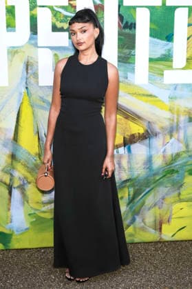 Joy Crookes bei der Serpentine Gallery Summer Party 2026 in der Serpentine Gallery. London, 23.06.2026 *** Joy Crookes at the Serpentine Gallery Summer Party 2026 at the Serpentine Gallery in London, June 23, 2026,detected_source_language Foto:xJ.xEdwardsx xFuturexImagex serpentine_6669