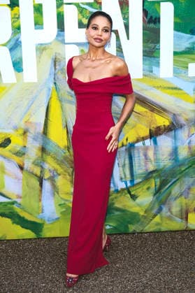 Emma Thynn, Marchioness of Bath bei der Serpentine Gallery Summer Party 2026 in der Serpentine Gallery. London, 23.06.2026 *** Emma Thynn, Marchioness of Bath, at the Serpentine Gallery Summer Party 2026 at the Serpentine Gallery in London, June 23, 2026,detected_source_language Foto:xJ.xEdwardsx xFuturexImagex serpentine_6676