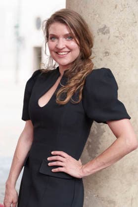 Lara Mandoki bei der Verleihung vom 25. Friedenspreis des Deutschen Films - Die Brücke 2026 im CuvilliÃ s-Theater. München, 23.06.2026 *** Lara Mandoki at the 25th German Film Peace Prize Die Brücke 2026 ceremony at the Cuvilliés Theater in Munich, June 23, 2026,detected_source_language Foto:xN.xKolinzx xFuturexImagex friedenspreis_6651