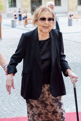 Elisabeth Endriss bei der Verleihung vom 25. Friedenspreis des Deutschen Films - Die Brücke 2026 im CuvilliÃ s-Theater. München, 23.06.2026 *** Elisabeth Endriss at the 25th German Film Peace Prize Die Brücke 2026 ceremony at the Cuvilliés Theater in Munich, June 23, 2026,detected_source_language Foto:xN.xKolinzx xFuturexImagex friedenspreis_6681