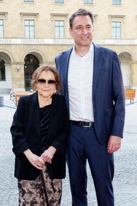 Elisabeth Endriss und Georg Eisenreich bei der Verleihung vom 25. Friedenspreis des Deutschen Films - Die Brücke 2026 im CuvilliÃ s-Theater. München, 23.06.2026 *** Elisabeth Endriss and Georg Eisenreich at the 25th German Film Peace Prize Die Brücke 2026 ceremony at the Cuvilliés Theater in Munich, June 23, 2026,detected_source_language Foto:xN.xKolinzx xFuturexImagex friedenspreis_6698