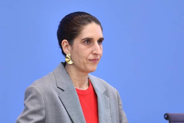 Berlin, Deutschland, 24.06.2026: Bundespressekonferenz: Vorstellung des zivilgesellschaftlichen Lagebildes antimuslimischer Rassismus und Fallzahlen 2025: Rima Hanano, Co-Geschäftsführerin von CLAIM *** Berlin, Germany, June 24, 2026 Federal Press Conference Copyright: xdtsxNachrichtenagenturx dts_124720