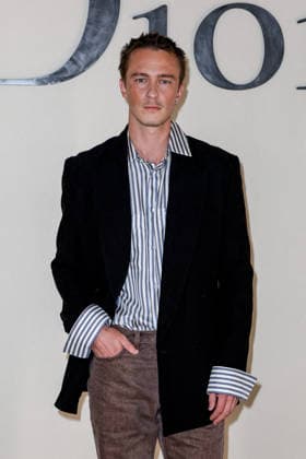 Drew Starkey Photocall from the Dior Mens Spring Summer 2027 Ready-to-Wear show during Paris Fashion Week on June 24, 2026 Olivier Borde Bestimage Celebrities at the Dior Mens Spring Summer 2027 Ready-to-Wear show during Paris Fashion Week on June 24, 2026, Paris, France,detected_source_language  Copyright: xOLIVIERxBORDEx xBESTIMAGExOLIVIERxBORDEx xBESTIMAGEx
