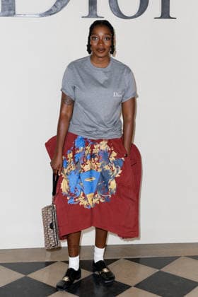 Little Simz at the Dior Mens Spring Summer 2027 Ready-to-Wear show photocall during Paris Fashion Week on June 24, 2026. Olivier Borde, Bestimage. Celebrities at the Dior Mens Spring Summer 2027 Ready-to-Wear show during Paris Fashion Week on June 24, 2026, Paris, France,detected_source_language  Copyright: xOLIVIERxBORDEx xBESTIMAGExOLIVIERxBORDEx xBESTIMAGEx