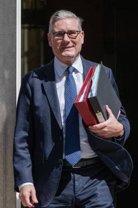 June 24, 2026, London, England, United Kingdom: UK Prime Minister KEIR STARMER departs 10 Downing Street in central London ahead of Prime Minister s Questions in the House of Commons. London United Kingdom - ZUMAk172 20260624_zip_k172_003 Copyright: xThomasxKrychx