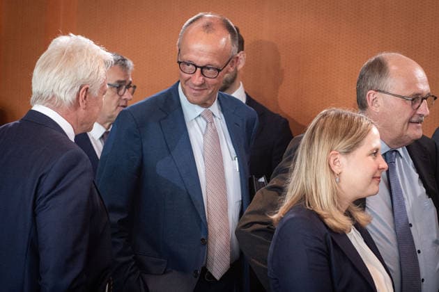 Berlin, Kabinettssitzung der Bundesregierung Kabinettssitzung der Bundesregierung am 24.06.2026 im Bundeskanzleramt in Berlin. Im Bild: Bundeskanzler Friedrich Merz (CDU) Berlin Bundeskanzleramt Berlin Deutschland *** Berlin, Federal Government Cabinet Meeting Federal Government Cabinet Meeting on June 24, 2026, at the Federal Chancellery in Berlin Pictured