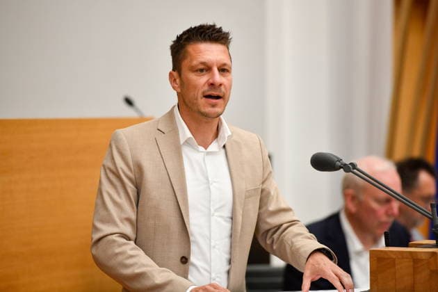 Es findet die Plenarsitzung im Saarländischen Landtag in Saarbrücken am Mittwoch (24.06.2026) statt. Im Bild: Raphael Schäfer, MdL (CDU) *** The plenary session of the Saarland State Parliament will take place in Saarbrücken on Wednesday, June 24, 2026. Pictured bub