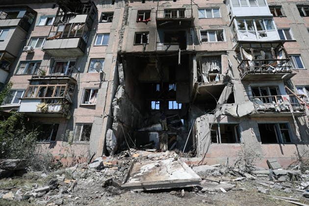 RUSSIA, GORLOVKA - JUNE 24, 2026: An apartment block destroyed in a drone attack Gorlovka Russia  - ZUMAt113 20260624_zaa_t113_175 Copyright: xDmitryxYagodkinx