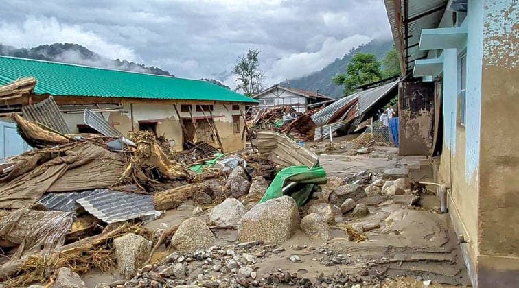RECORD DATE NOT STATED Flash Floods Devastate NEEPCO Colony in Arunachal™s Keyi Panyor Keyi Panyor Arunachal Pradesh , Jun 24 (ANI): Widespread devastation caused by flash floods and heavy rainfall at NEEPCO colony, in Keyi Panyor on Wednesday. Keyi Panyor Arunachal Pradesh India Copyright: xANIx ANI_20260624227