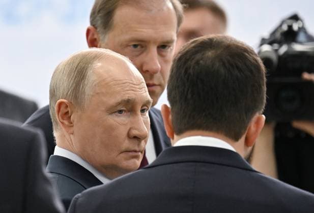 Russia Putin Central Federal District 9194497 24.06.2026 Russian President Vladimir Putin, accompanied by First Deputy Prime Minister Denis Manturov, inspects prototypes of new Russian aircraft during a visit to the Gromov Flight Research Institute in Zhukovsky, outside Moscow, Russia. Yuri Kochetkov Sputnik Zhukovsky Moscow region Russia  Copyright: xYurixKochetkovx