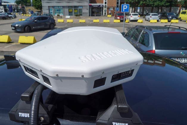 CNTV VIDEOPARKEN- Mit dem neuen PKW vom Landesbetrieb Verkehr (LBV), gibt es jetzt Parkraum Ueberwachung per Videofahrzeug es soll ab dem 7. Juli tausende von Autos gescannt und kontrolliert werden ob sie richtig oder flasch parken 24.06.2026 Hamburg Hightech gegen Parksuender Hamburg Deutschland *** CNTV VIDEO PARKING With the new vehicle from the State Transportation Agency (LBV), video-monitored parking enforcement is now available. Starting July 7, thousands of cars are set to be scanned and checked to see if they are parked correctly or illegally. June 24, 2026, Hamburg: High-tech measures against parking violators, Hamburg, Germany