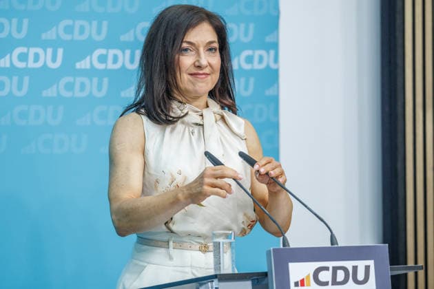 Katherina Reiche Bundesministerin fuer Wirtschaft und Energie bei einem Werkstattgespraech Industriestandort Deutschland: Klimaschutz, Wettbewerbsfaehigkeit und die neue geopolitische Lage Katherina Reiche Bundesministerin fuer Wirtschaft und Energie bei einem Werkstattgespraech Industriestandort Deutschland: Klimaschutz, Wettbewerbsfaehigkeit und die neue geopolitische Lage am 24.06.2026 im Konrad-Adenauer-Haus in Berlin. Berlin Deutschland *** Katherina Reiche, Federal Minister for Economic Affairs and Energy, at a workshop discussion titled Germany as an Industrial Hub: Climate Protection, Competitiveness, and the New Geopolitical Situation Katherina Reiche, Federal Minister for Economic Affairs and Energy, at a workshop discussion t