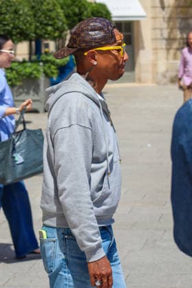 Pharrell Williams and his wife Helen Lasichanh were spotted leaving the Parisian luxury hotel The Ritz the day after the Louis Vuitton Spring Summer 2027 Men’s Ready-to-Wear Collection fashion show during Paris Fashion Week, France, on June 24, 2026. Enzo Hingant Bertrand Bestimage Pharrell Williams and his wife Helen Lasichanh were seen out and about in Paris during Paris Fashion Week, in Paris, France, on June 24, 2026. Pictured: Pharrell Williams and Helen Lasichanh, Paris, France  Copyright: xEnzoxHingant-Bertrandx xBestimagexEnzoxHingant-Bertrandx xBestimagex