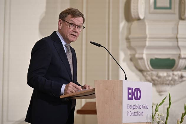Bundesaussenminister Johann Wadephul (CDU) spricht am Mittwoch (24.06.2026) beim Johannisempfang in der Franzoesischen Friedrichstadtkirche am Gendarmenmarkt in Berlin. Traditionell werden dazu Gaeste aus der Bundespolitik und aus anderen Religionsgemeinschaften eingeladen. Der Johannisempfang, der in diesem Jahr genau auf den Johannistag (24. Juni) faellt, wird von der Bevollmaechtigten der EKD, Anne Gidion, ausgerichtet. Sie vertritt die Interessen der evangelischen Kirche gegenueber der Politik in Berlin und Bruessel. (Siehe epd-Meldung vom 24.06.2026) EDITORIAL USE ONLY *** Federal Foreign Minister Johann Wadephul (CDU) will speak on Wednesday, June 24, 2026, at the St. John’s Reception at the French Friedrichstadt Church on Gendarmenma Copyright: epd-bild ChristianxDitsch Johannisempfang17