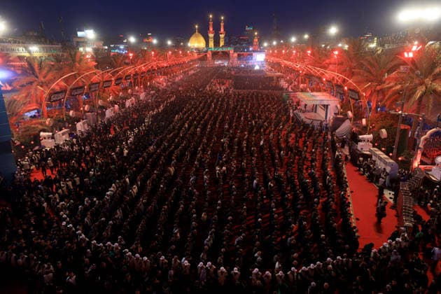 Muharram month events in Iraq KARBALA, IRAQ - JUNE 24: Shiite Muslims gather between the shrines of Imam Hussein and Abbas during a mourning ceremony held as part of Muharram commemorations, honoring Imam Hussein and his 72 companions who were martyred in Karbala, despite temperatures exceeding 48 degrees Celsius, on June 24, 2026, in Karbala, Iraq. Murtadha Al-Sudani Anadolu Karbala Iraq. Editorial use only. Please get in touch for any other usage.  Copyright: x2026xAnadoluxMurtadhaxAl-Sudanix