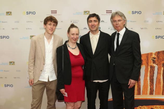 Ingo Fliess und Ilke Catak mit Gästen bei der 25. Verleihung des Friedenspreises des Deutschen Films Die Brücke im Cuvillies Theater. München, 23.06.2026 *** Ingo Fliess and Ilke Catak with guests at the 25th presentation of the German Film Peace Prize *Die Brücke* at the Cuvillies Theater in Munich, June 23, 2026 Copyright: xAgenturxMatthiasxWehnertx xM.xGränzdörferx