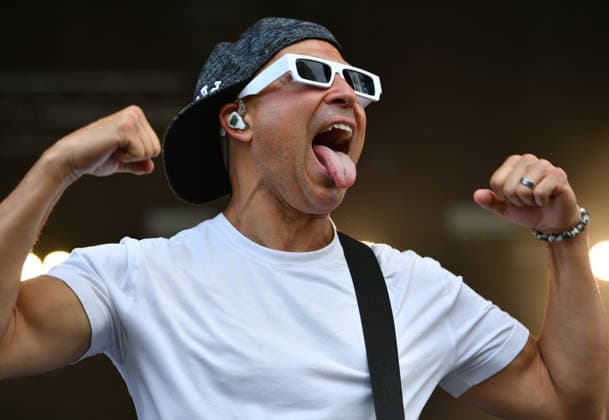 June 21, 2026, Virginia Beach, Virginia, USA: Point Break Music Festival 2026 brings PEPPER member BRETT BOLLINGER to the oceanfront in Virginia Beach, Virginia on 21 June 2026. Photo Ã‚ 2026 Virginia Beach USA  - ZUMAm90_ 20260621_zap_m90_105 Copyright: xJeffxMoorex