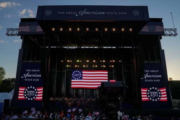 Great American State Fair ahead of U.S. 250th anniversary WASHINGTON, D.C., UNITED STATES - JUNE 24: People gather during the kick-off celebration for the Great American State Fair on the National Mall in Washington, D.C., on June 24, 2026. The fair will be held from June 25 to July 10, 2026, as part of celebrations marking the 250th anniversary of U.S. independence. Mehmet Eser Anadolu Washington DC United States. Editorial use only. Please get in touch for any other usage.  Copyright: x2026xAnadoluxMehmetxEserx
