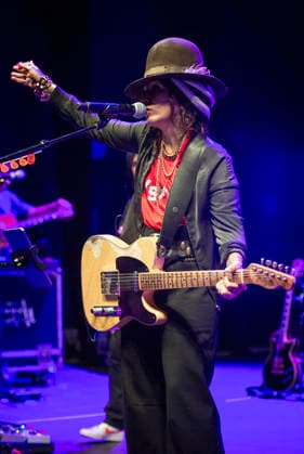 4 Non Blondes at Shepherds Bush Empire 24 June 2026 4 Non Blondes perform at O2 Shepherds Bush Empire in London on 24th June 2026. Linda Perry Lead vocals, guitar Dawn Richardson Drums Christa Hillhouse Bass guitar Roger Rocha Lead guitar, vocals, Credit:Zoran Veselinovic B4859 Avalon UK, London, O2 Shepherds Bush Empire  Copyright: xZoranxVeselinovicx xB4859x xAvalonx 1112334538