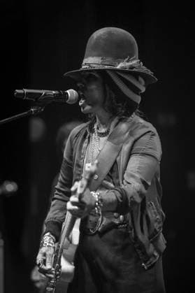 4 Non Blondes at Shepherds Bush Empire 24 June 2026 4 Non Blondes perform at O2 Shepherds Bush Empire in London on 24th June 2026. Image converted to black and white. Linda Perry Lead vocals, guitar Dawn Richardson Drums Christa Hillhouse Bass guitar Roger Rocha Lead guitar, vocals, Credit:Zoran Veselinovic B4859 Avalon UK, London, O2 Shepherds Bush Empire  Copyright: xZoranxVeselinovicx xB4859x xAvalonx 1112334543