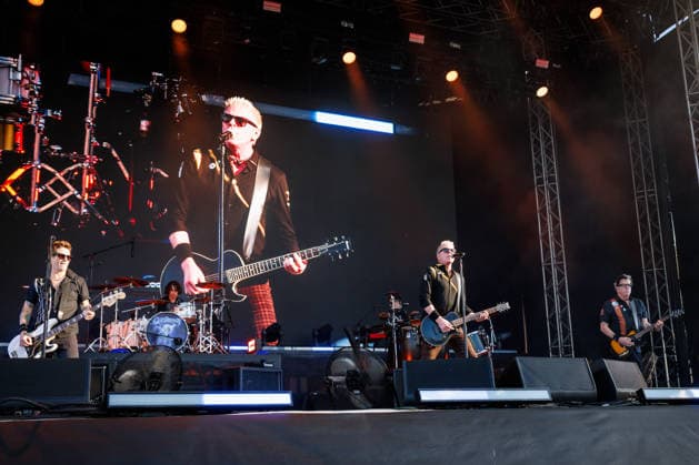 The Offspring live at Tons of Rock 2026 Oslo, Norway. 24th, June 2026. The American rock band The Offspring performs a live concert during the Norwegian music festival Tons of Rock 2026 in Oslo. Here singer and guitarist Dexter Holland is seen live on stage. Norway, Oslo  Copyright: xGonzalesxPhoto KetilxMartinsenx