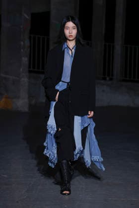 Songzio Men s Ready-to-Wear Spring Summer 2027 Collection Fashion Show at Paris Fashion Week on June 24, 2026 Songzio Men s Ready-to-Wear Spring Summer 2027 Collection Fashion Show at Paris Fashion Week on June 24, 2026, Paris, France  Copyright: xAgencex xBestimagexAgencex xBestimagex