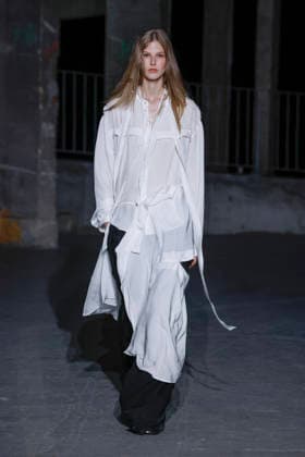 Songzio Men s Ready-to-Wear Spring Summer 2027 Collection Fashion Show at Paris Fashion Week on June 24, 2026 Songzio Men s Ready-to-Wear Spring Summer 2027 Collection Fashion Show at Paris Fashion Week on June 24, 2026, Paris, France  Copyright: xAgencex xBestimagexAgencex xBestimagex