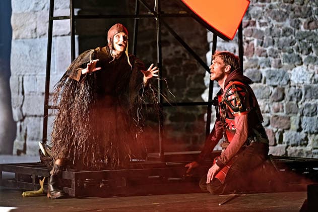 Bad Hersfelder Festspiele - Parzival . Schauspieler Thiess Brammer und Uriel Jung während der Fotoprobe zur Inszenierung Parzival im Rahmen der Bad Hersfelder Festspiele am 24.06.2026 in der Stiftsruine Bad Hersfeld. 20260624MWI130070 *** Bad Hersfeld Festival: Parzival Actors Thiess Brammer and Uriel Jung during the photo shoot for the production of Parzival as part of the Bad Hersfeld Festival on June 24, 2026, at the Stiftsruine in Bad Hersfeld 20260624MWI130070
